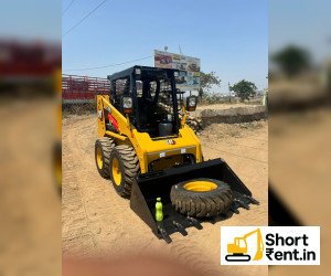 Skid Steer Loader for rent in MPT, MUMBAI - 400001
